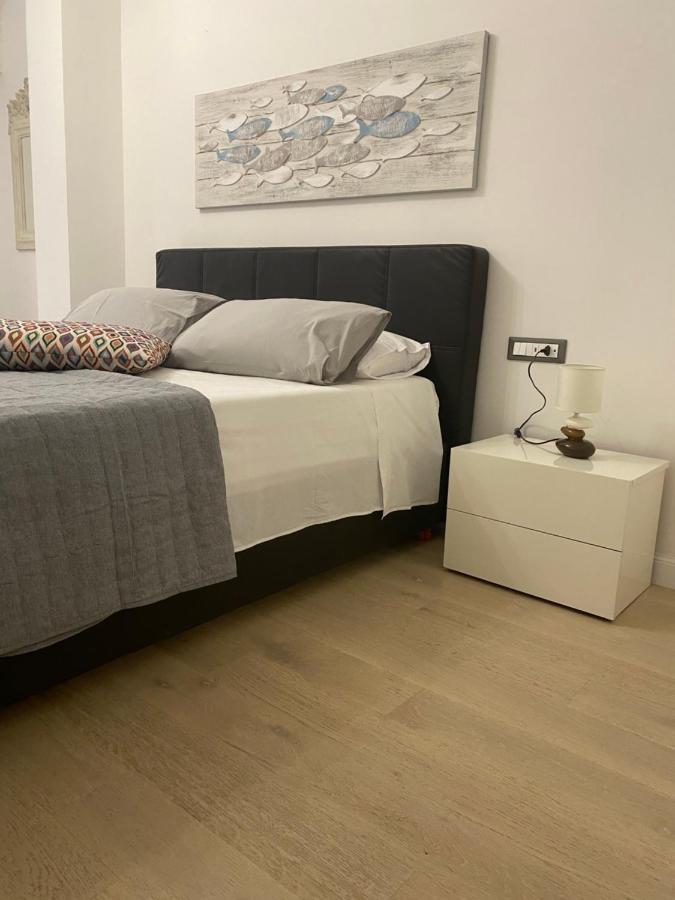 Apartamento Delle Palme Elegante Monolocale In Centro